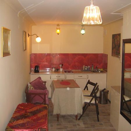 Apartament On Kostiushka إلفيف المظهر الخارجي الصورة